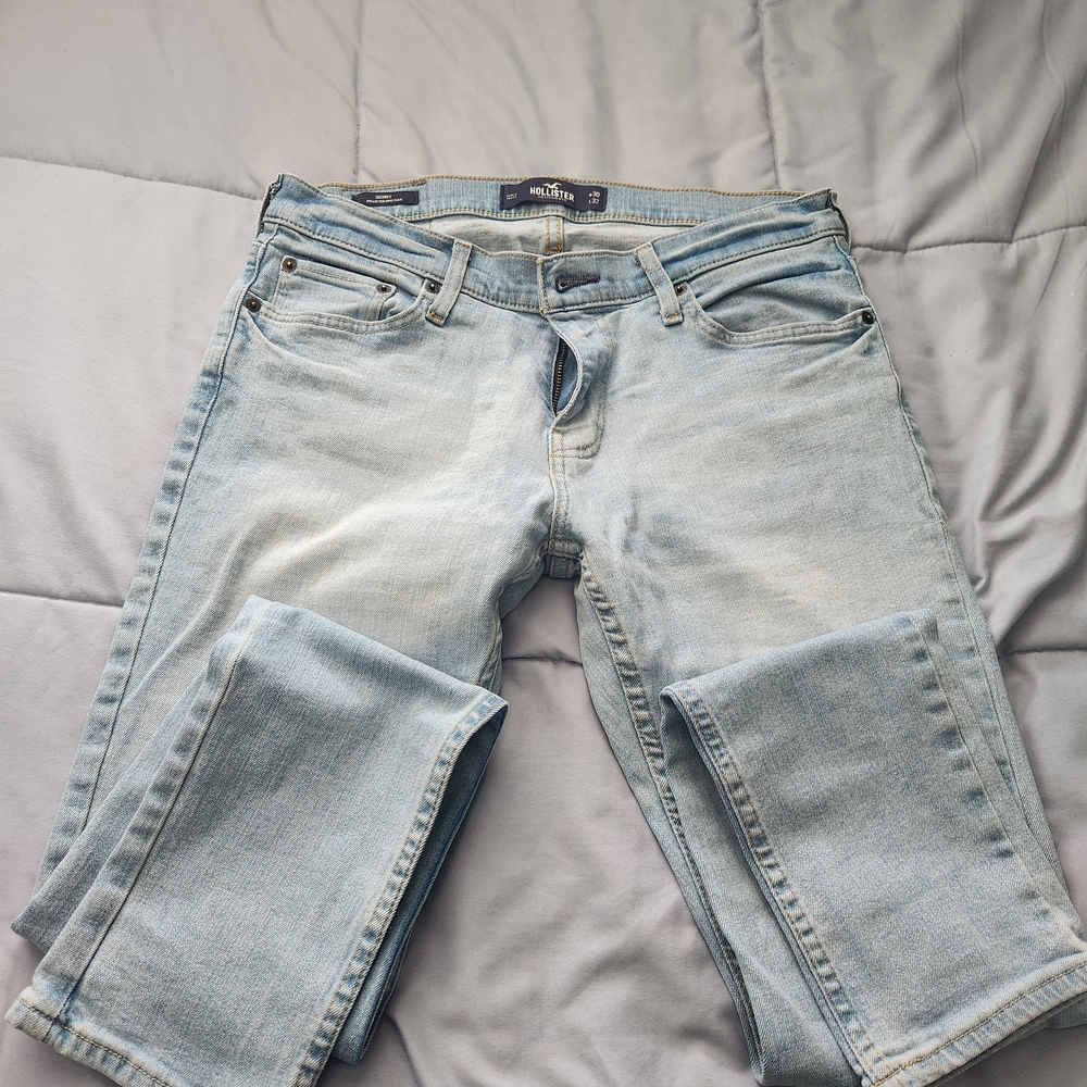 Light Wash Skinny Jeans - Light Blue Denim